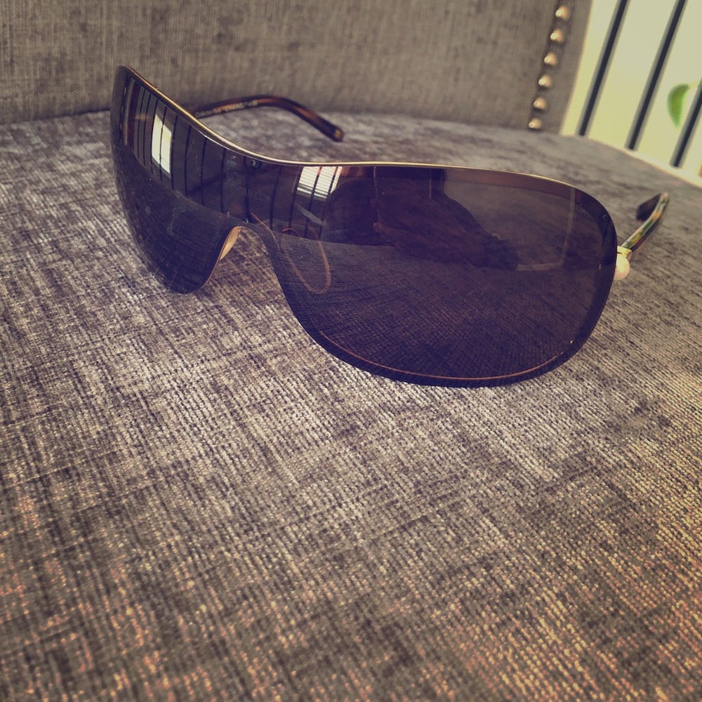 COPY - Authentic Chanel Pearl sunglasses